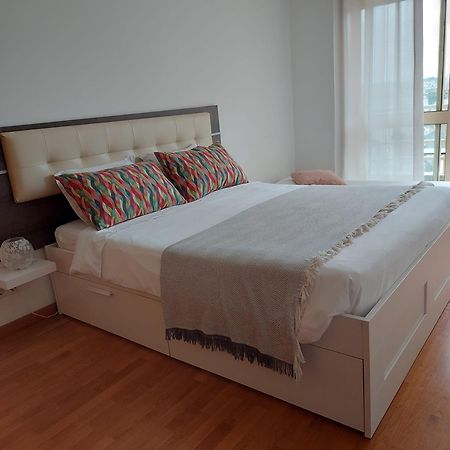 Apartamento Praca - Vistas Sobre A Cidade OOporto Exterior foto